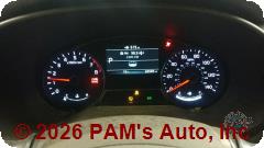 Vehicle photo 12