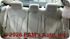 Vehicle photo 11