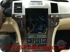 Vehicle photo 13