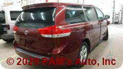 Vehicle photo 5
