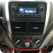 Vehicle photo 13