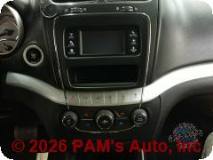 Vehicle photo 13