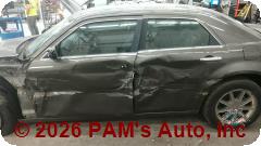 Vehicle photo 7