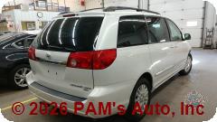Vehicle photo 5