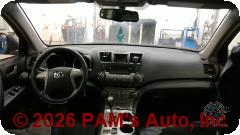 Vehicle photo 14