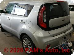 Vehicle photo 6