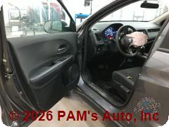 Vehicle photo 10