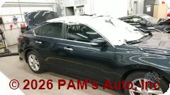 Vehicle photo 3