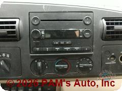 Vehicle photo 13