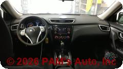 Vehicle photo 14