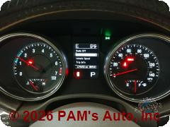 Vehicle photo 12