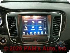 Vehicle photo 13