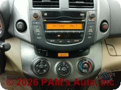 Vehicle photo 13