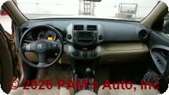 Vehicle photo 14
