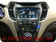 Vehicle photo 13
