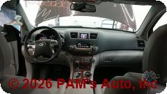 Vehicle photo 14