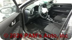Vehicle photo 10