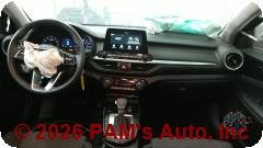 Vehicle photo 14