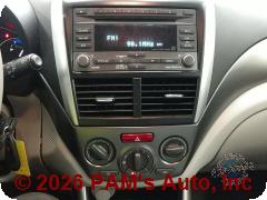 Vehicle photo 13