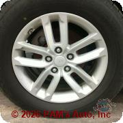 Vehicle photo 9