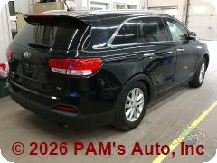 Vehicle photo 5