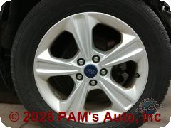 Vehicle photo 9