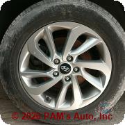 Vehicle photo 9