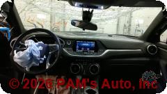 Vehicle photo 14