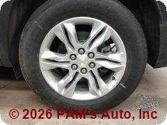 Vehicle photo 9