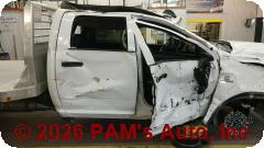 Vehicle photo 3