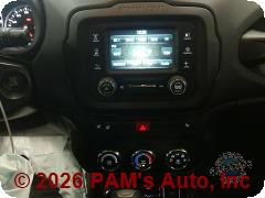 Vehicle photo 13