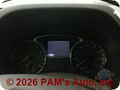 Vehicle photo 12