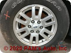 Vehicle photo 9