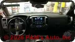 Vehicle photo 14
