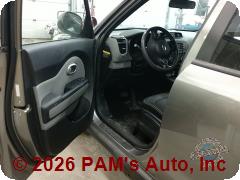 Vehicle photo 10