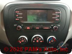 Vehicle photo 13
