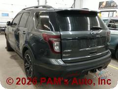 Vehicle photo 6