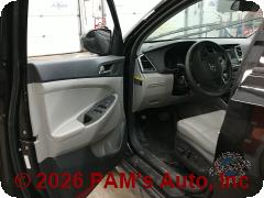 Vehicle photo 10