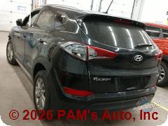 Vehicle photo 6
