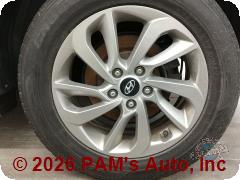 Vehicle photo 9