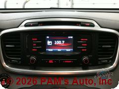 Vehicle photo 13