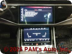 Vehicle photo 13