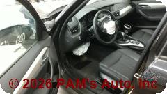 Vehicle photo 10