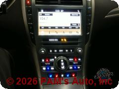 Vehicle photo 13