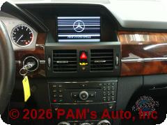 Vehicle photo 13
