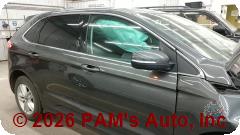 Vehicle photo 3