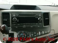Vehicle photo 13