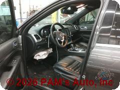 Vehicle photo 10