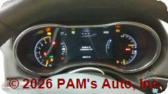 Vehicle photo 12