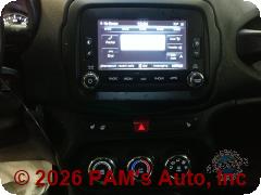Vehicle photo 13